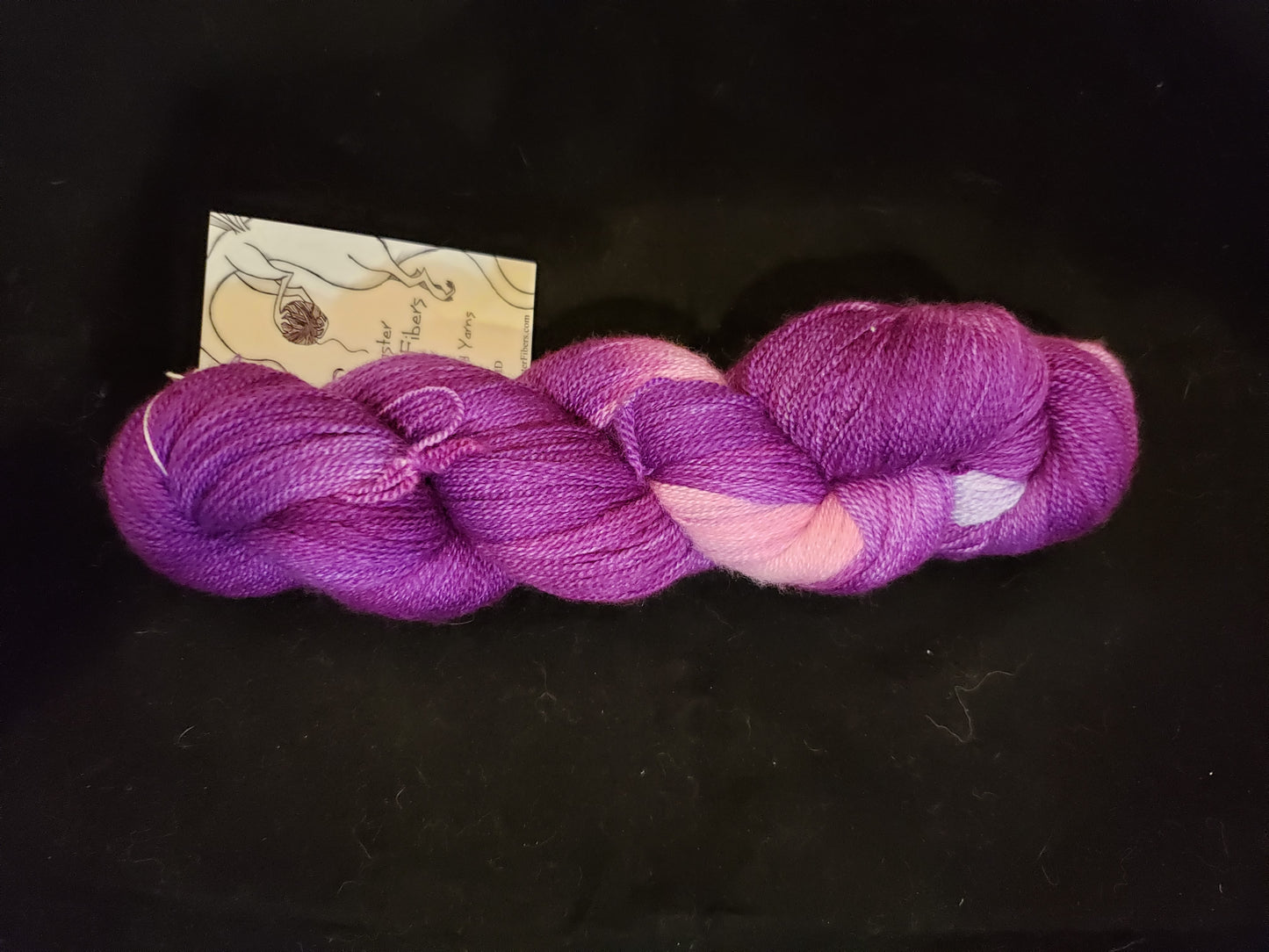 Pygmy Puff Alnimin Lace